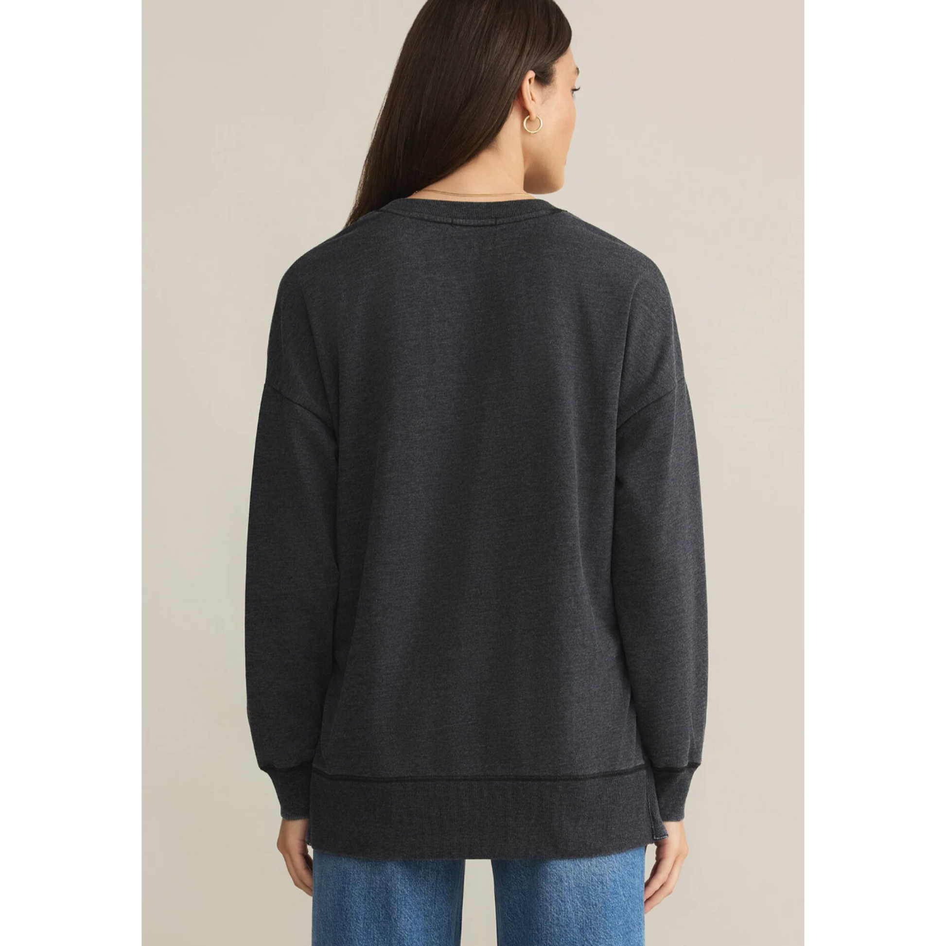 Modern V-Neck Weekender - Jet Black