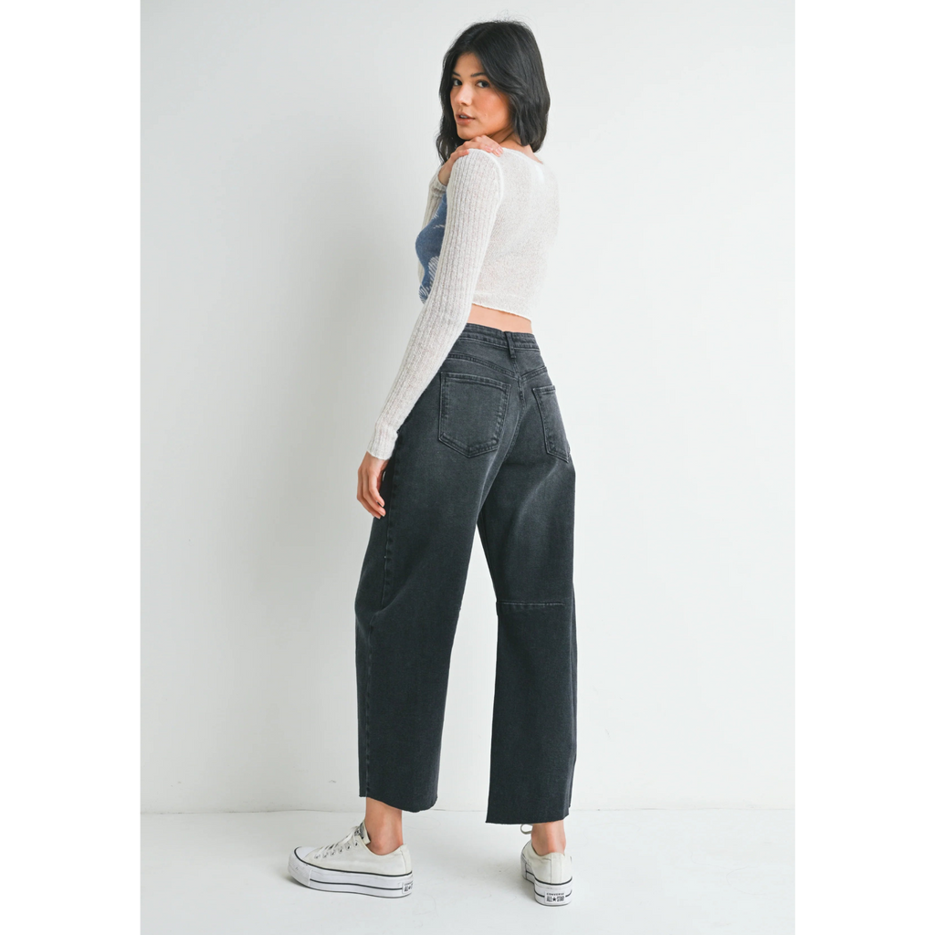 Barrel Jeans w/ Seam - Washed Black