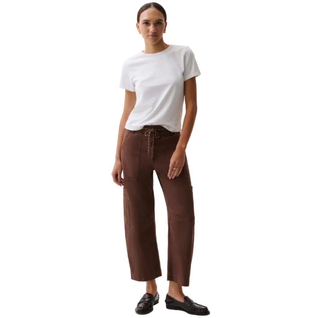 Sabrina Curved Utility - Lindt