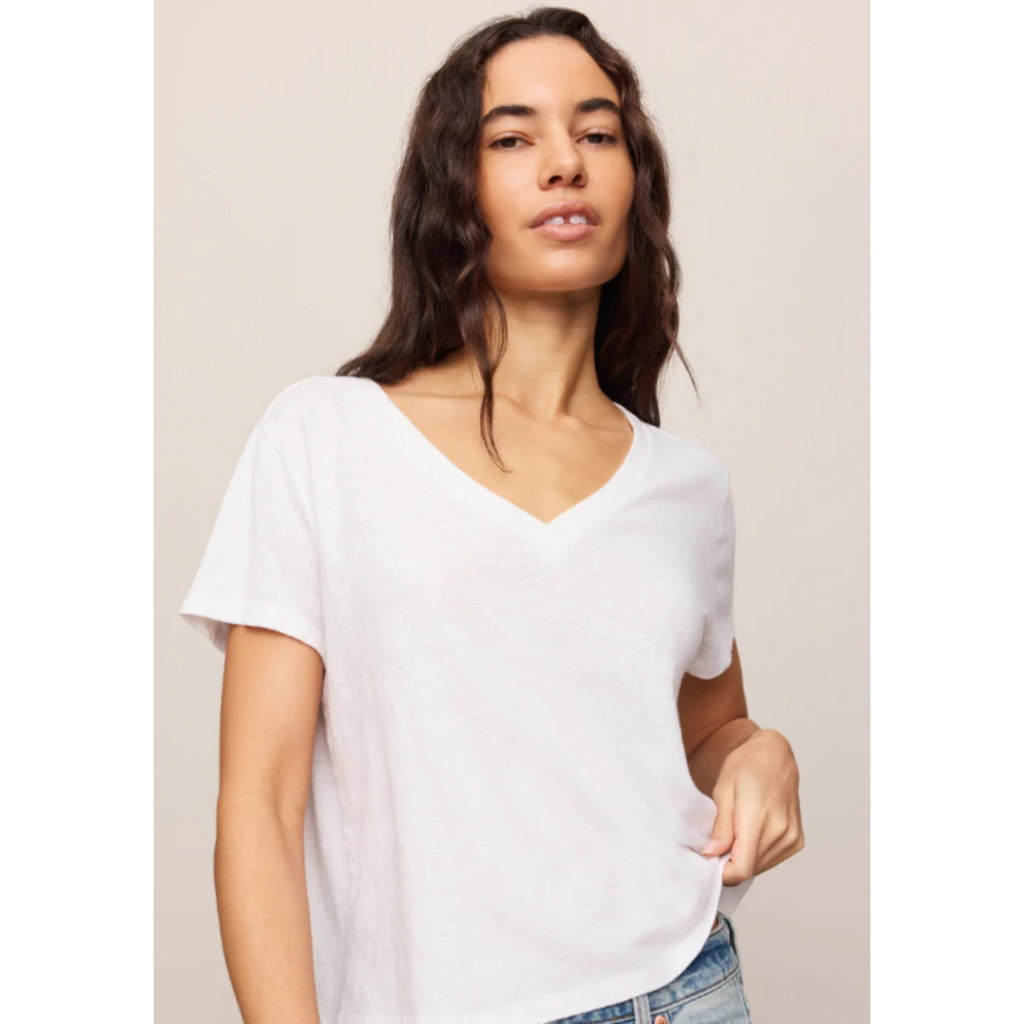 Nomad V-Neck Tee - White